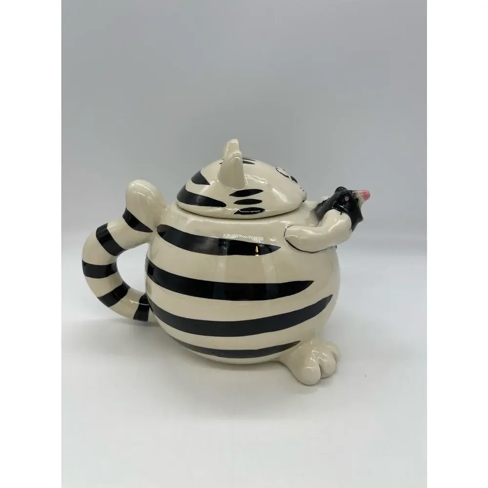 Pier 1 Cat w/ Mouse Teapot Black & White